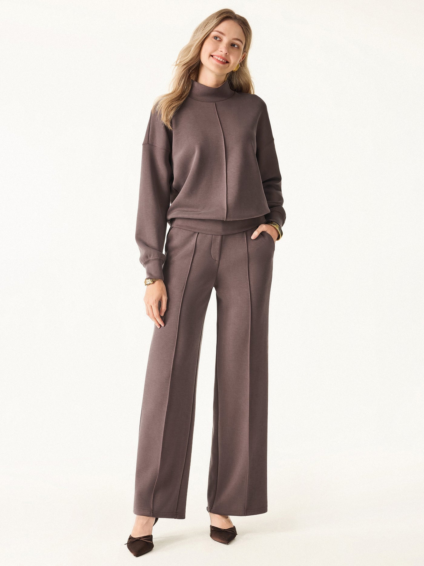 2-teiliges Set aus Mockneck-Pullover und Mid-Rise-Hose mit geradem Bein und Taschen